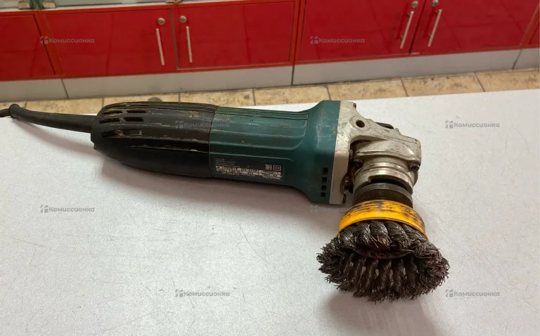 УШМ makita GA5030