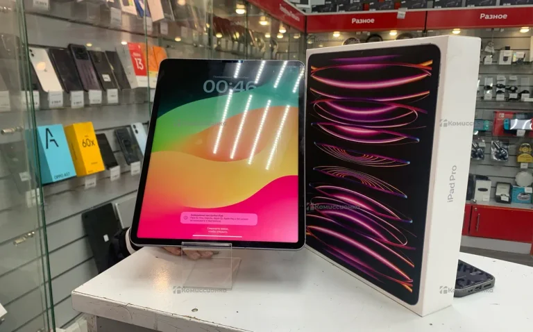 Apple iPad 12.9 6-поколения +sim 512Gb