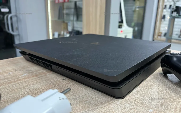 Приставка Sony play station 4 slim 1 tb
