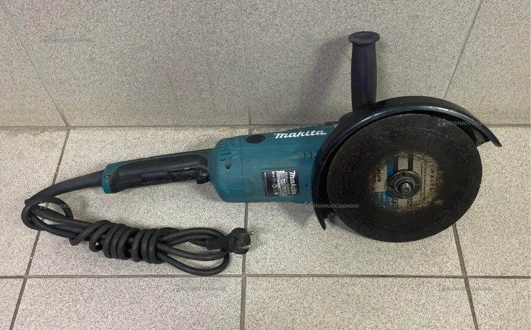 УШМ makita GA9020