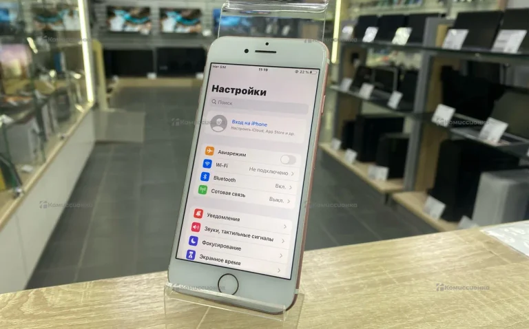 Apple iPhone 7 2/32 ГБ