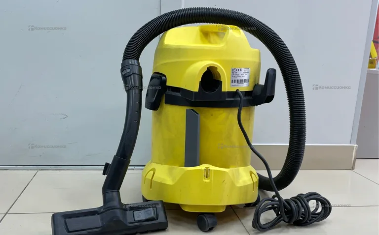 Пылесос  KARCHER WD 3 P