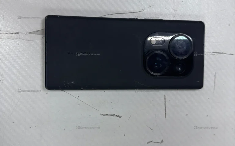 Tecno Phantom X2 8/256 ГБ