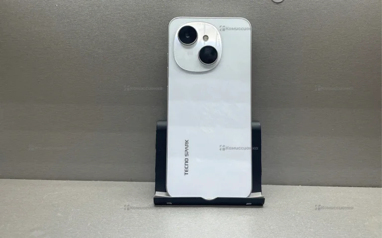 Tecno Spark Go 1 3/64 ГБ