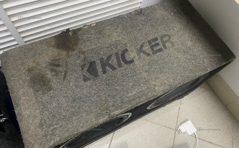 Сабвуфер  kicker Camp-R