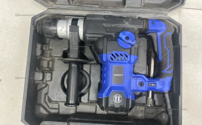 Перфоратор Oasis PR-160V
