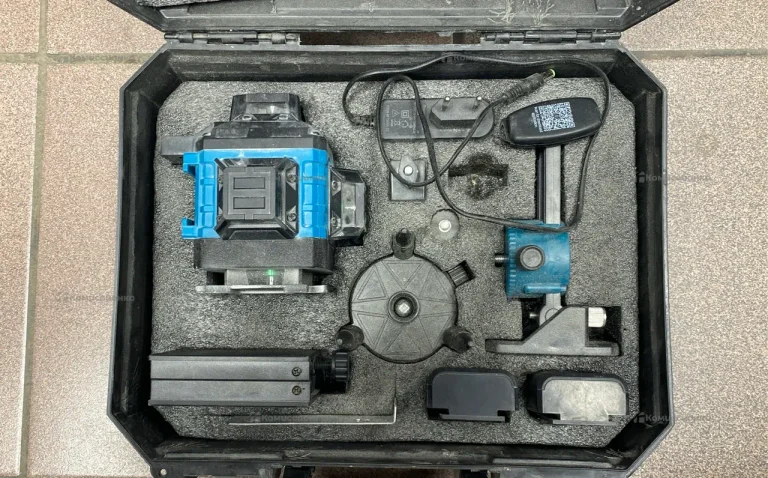 Лазерный уровень Makita реплика