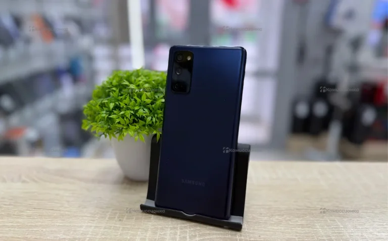 Samsung Galaxy S20 FE 8/128 ГБ