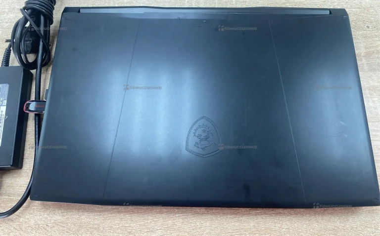 Ноутбук  MSI katana 17 B11UCX-897XRU
