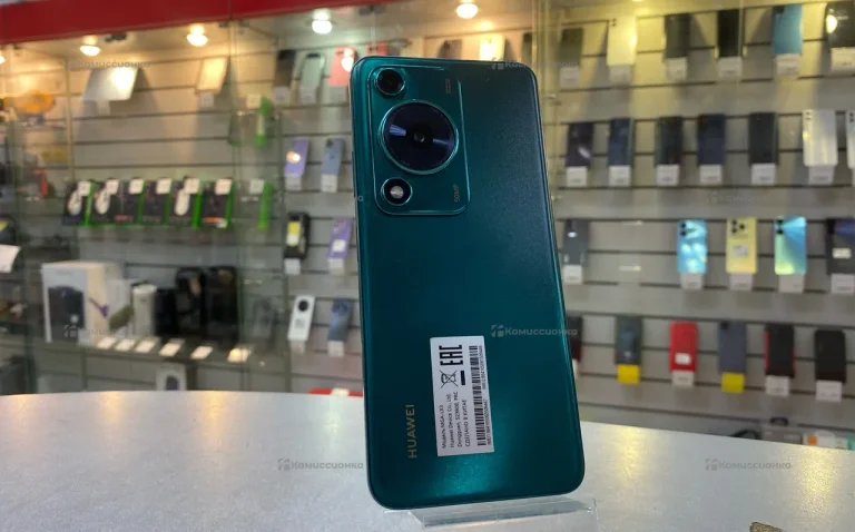 Huawei nova Y72 8/128 ГБ