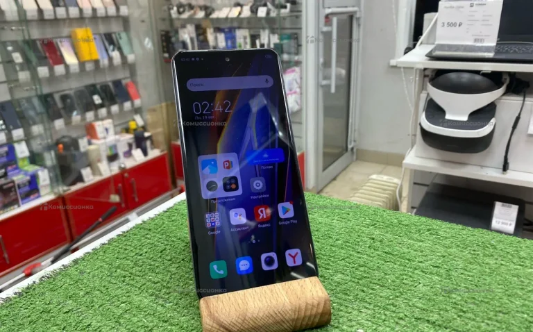 Tecno Pova 4 8/128 ГБ