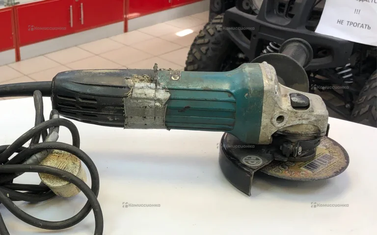УШМ makita GA9050
