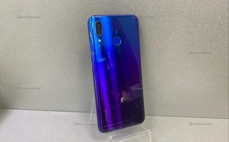 Huawei nova 3 4/128 ГБ