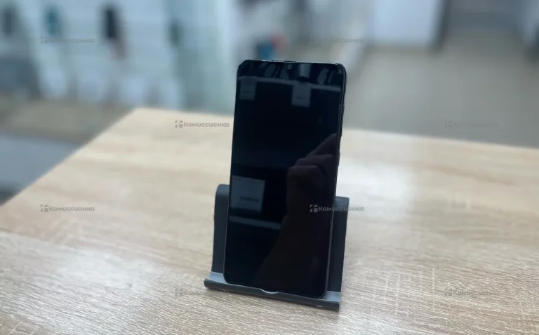 Samsung Galaxy A70 6/128 ГБ