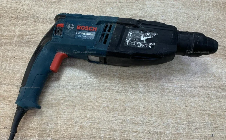 Перфоратор Bosch GBH 240