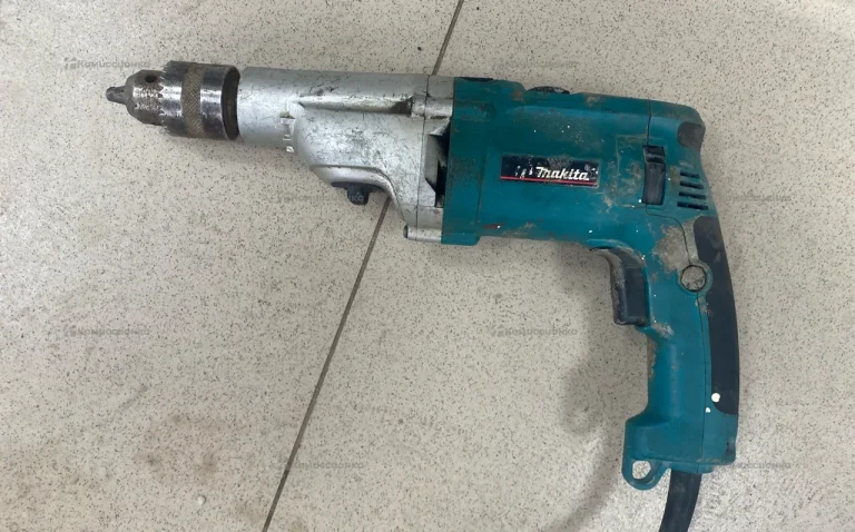 Дрель makita HP2070