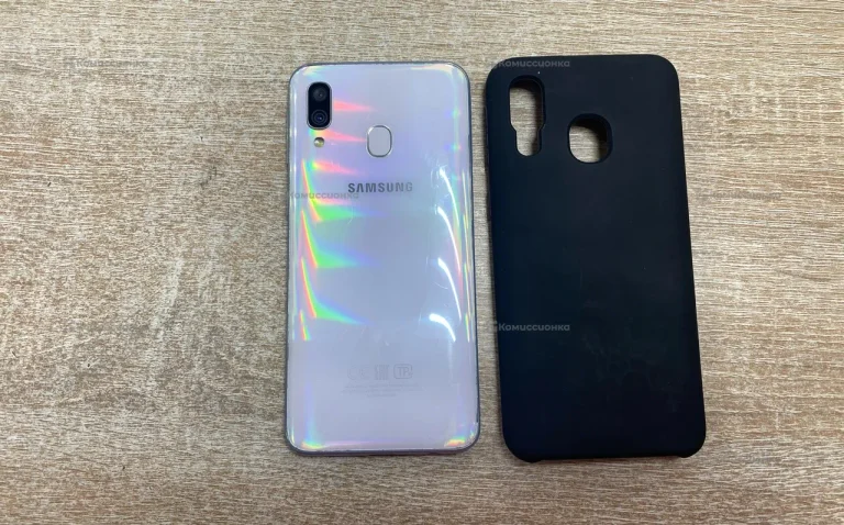 Samsung Galaxy A40 4/64gb