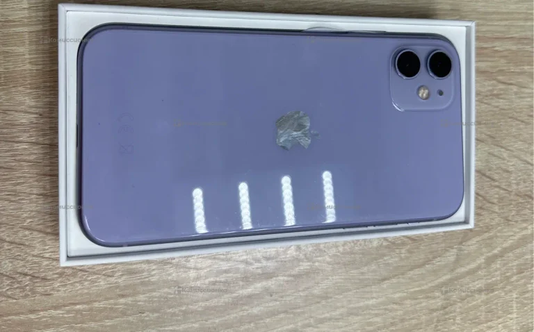 Apple iPhone 11 4/256 ГБ
