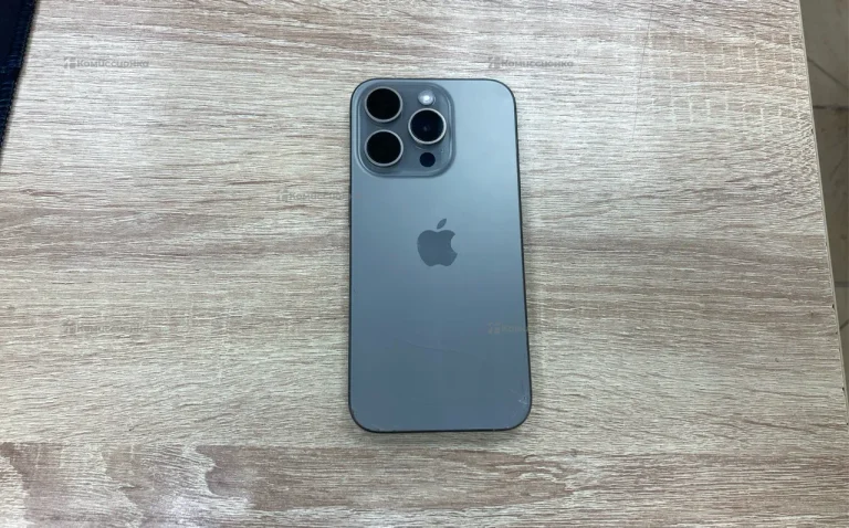 Apple iPhone 15 pro 256