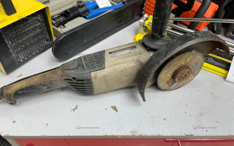 УШМ Интерскол УШМ Интерскол-230/2600М