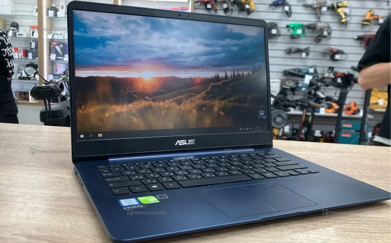 Ноутбук  ASUS UX430UQ