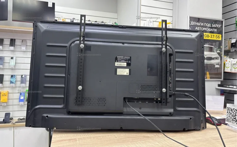 Телевизор Thomson T40D16SF-01B