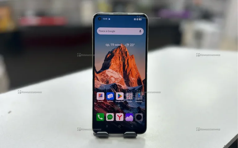 Realme 11 8/256 ГБ