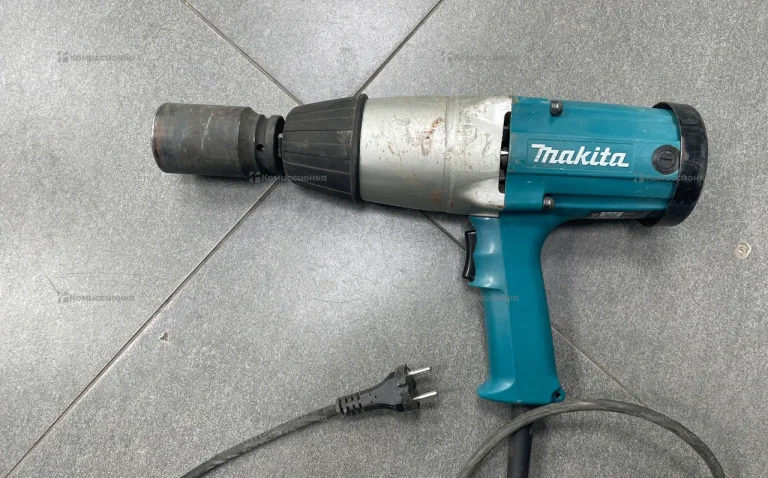 Гайковерт makita 6906