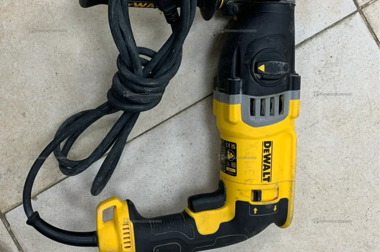 Перфоратор dewalt D25144K