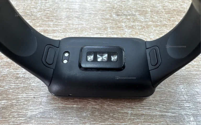 Фитнес-браслет Xiaomi Smart Band 7 Pro