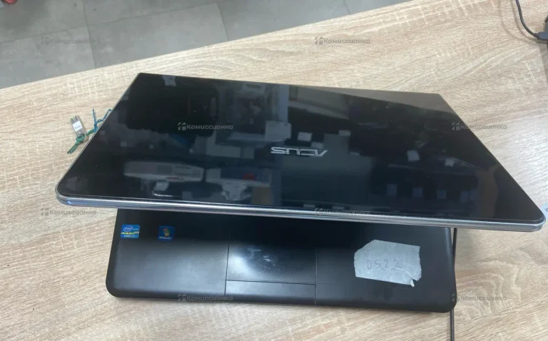 Ноутбук  Asus N75SL