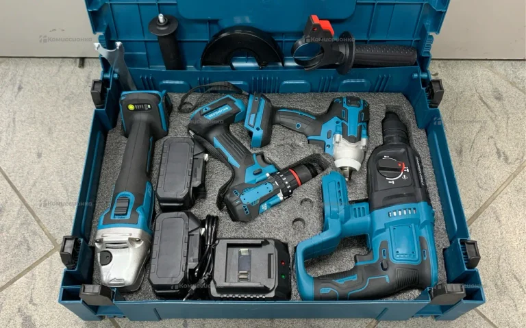 Набоо инструментов Makita 4в1 реплика