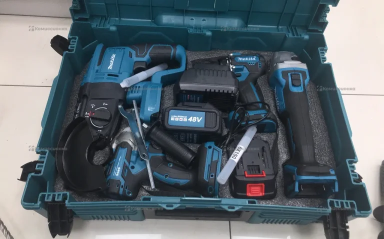 набор инструментов Makita 4в1 реплика
