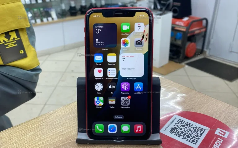 Apple iPhone 11 4/64 ГБ