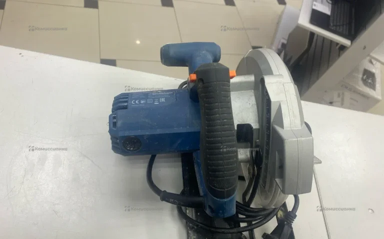 Дисковая пила Dexter Power 1300cis2