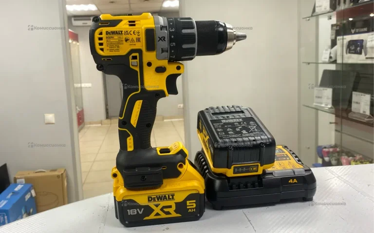 Аккумуляторная дрель-шуруповерт DeWALT DCD791 TY11