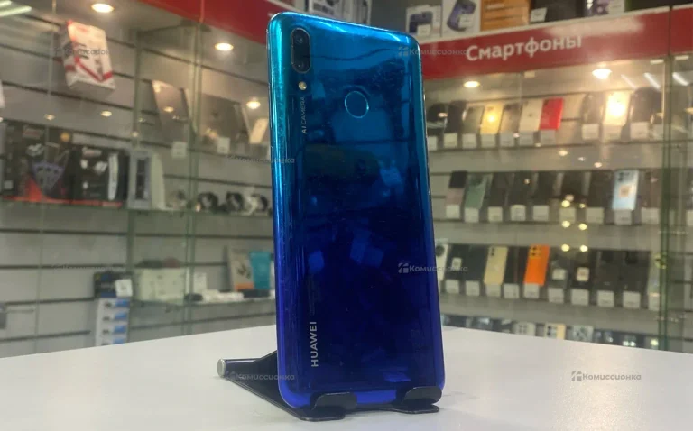Huawei P smart 2019 3/32 ГБ