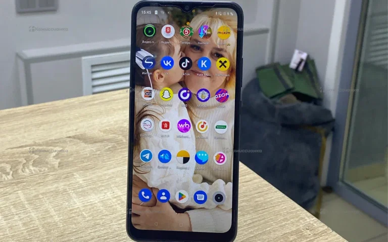 Realme C31 3/32 ГБ