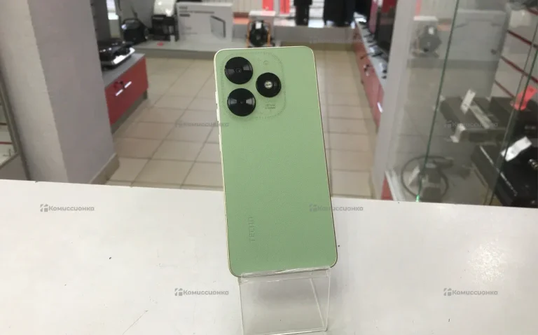 Tecno Spark Go 2024 4/64 ГБ