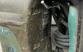 Отбойный молоток makita HM1203C