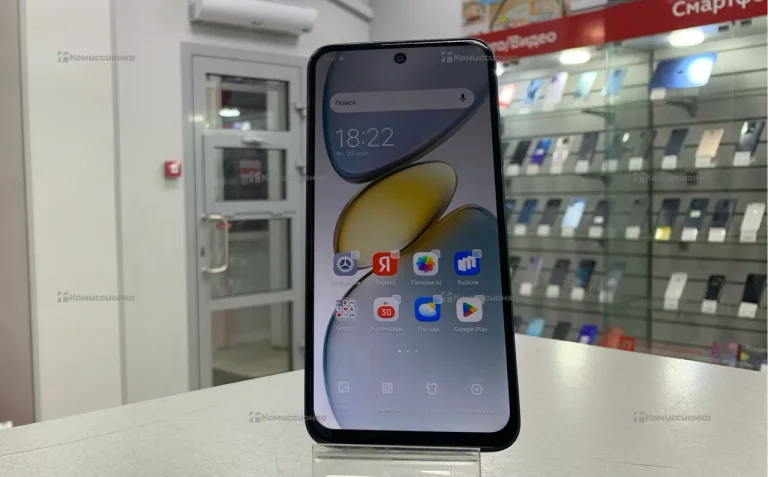 Tecno Spark Go 1 4/64 ГБ