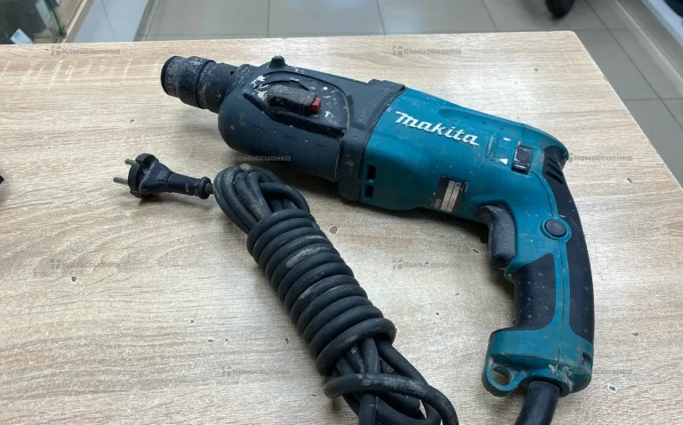 Перфоратор makita HR2470
