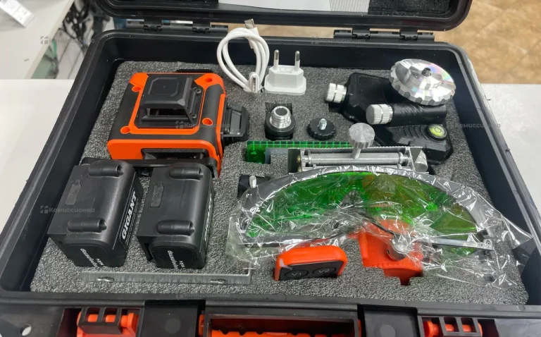 Профессиональный лазерный уровень GBLL-10