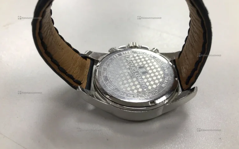 Часы  Jacques Lemans