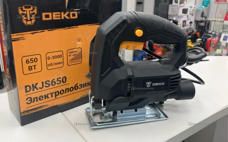Электролобзик DEKO DKJS650