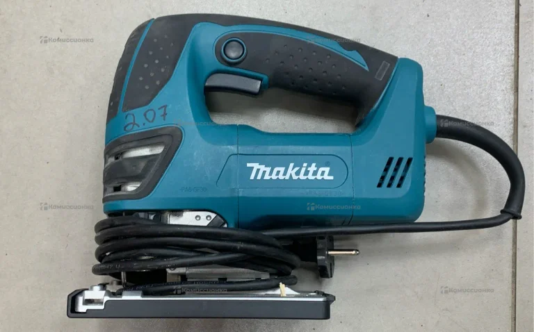 Электролобзик makita 4350FCT