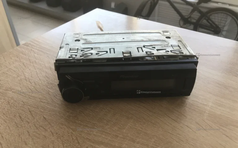 Автомагнитола  Pioneer Flac