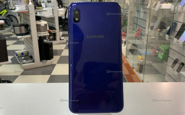 Samsung Galaxy A10 2/32 ГБ