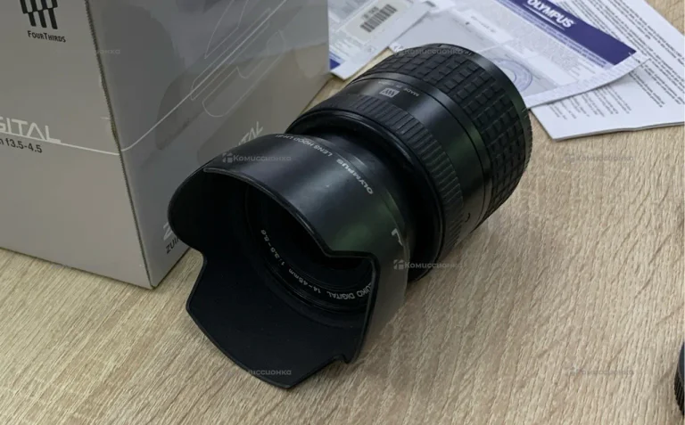 Объектив Olympus 14-45mm