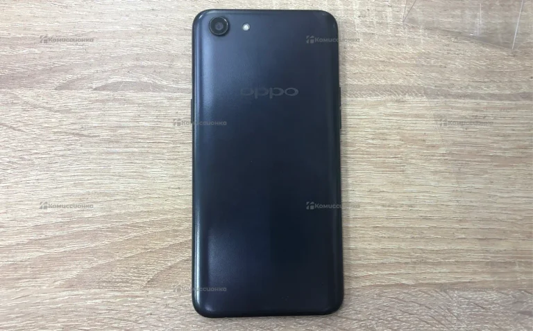 Oppo a83 6/128gb